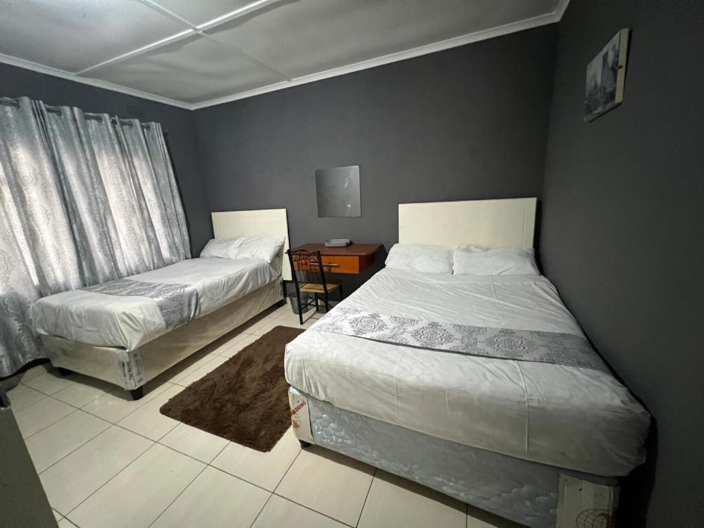Golden Bamboo Hotel Nyanda Екстериор снимка